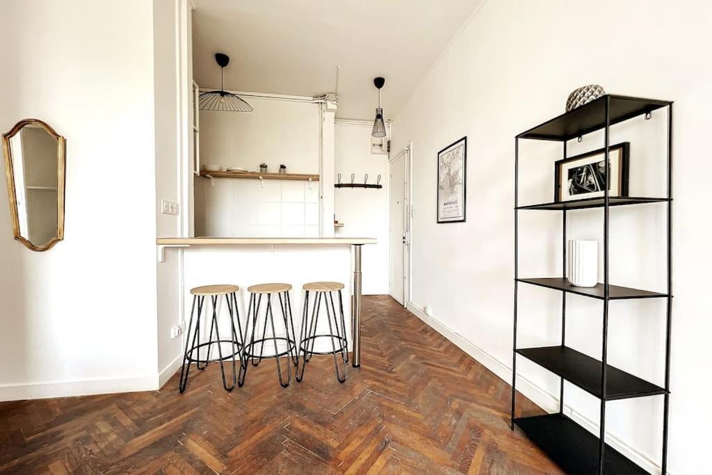 Appartement Tout Equipe 4 Couchages- Vieux Port & Panier Marsiglia Esterno foto